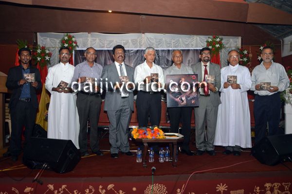 Mangaluru: Debut Konkani album by Roshan Rodrigues released