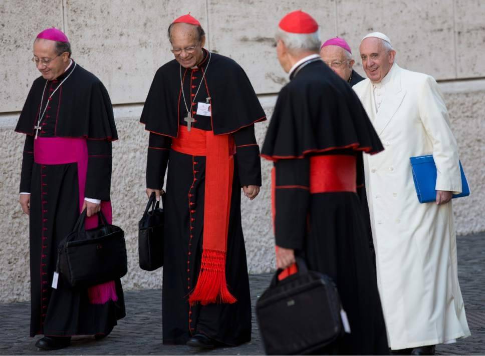 Tense Vatican summit ends by opening door for divorced, punting on gays